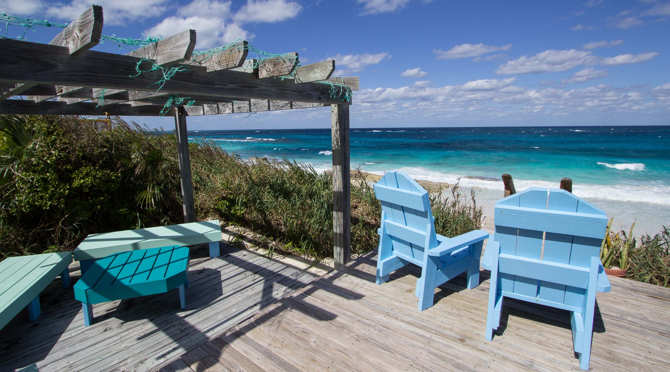 Oceanfrontier Hideaway, Log Cabins Vacation Rental on Great Guana Cay