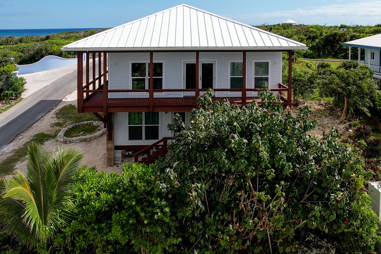 Pirates Place Ground Floor - Vacation Rental on Great Guana Cay