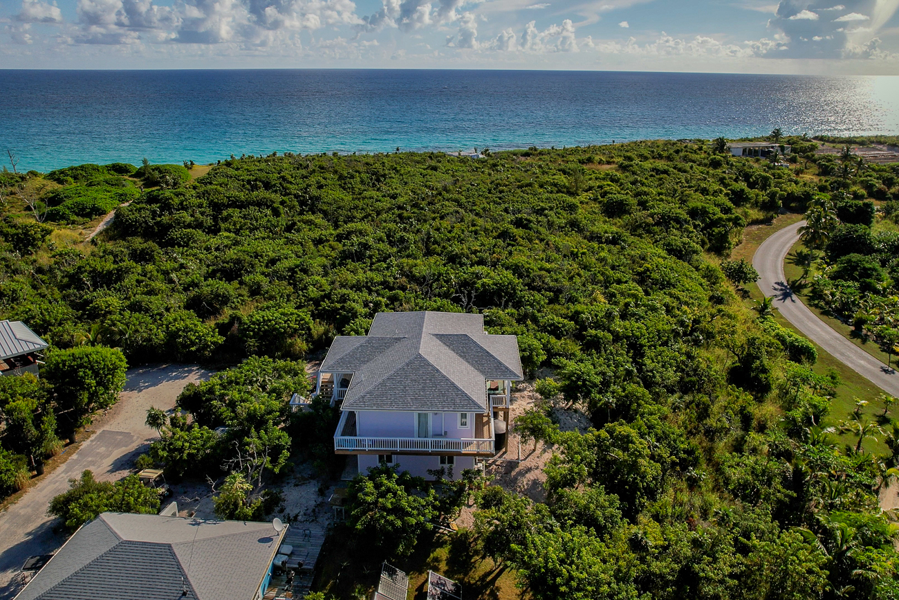 The Enchanted Mermaid In Vacation Rental on Great Guana Cay